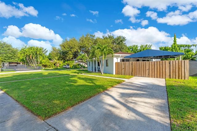 2 of 40 - 6891 Sw 48th Terrace, Miami, FL
