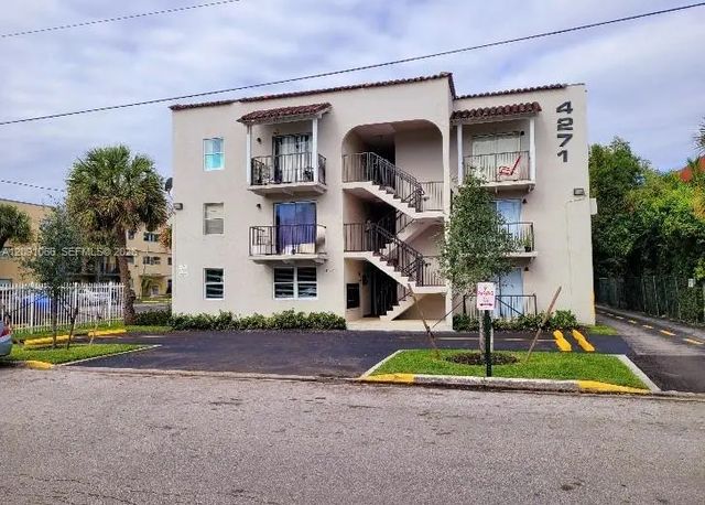4271 S Tamiami Canal Drive, Miami
