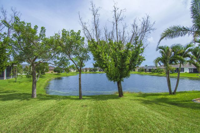4 of 31 - 151 Port Royal Court, Sebastian, FL