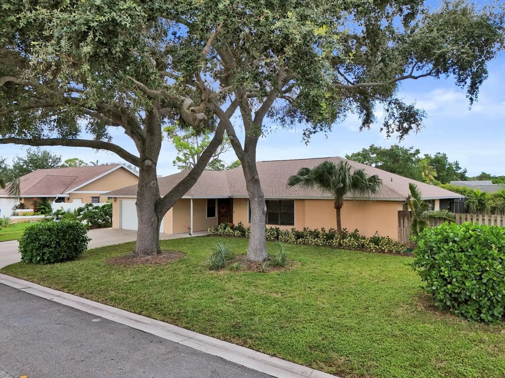 4123 Ardisia Path, Boynton Beach
