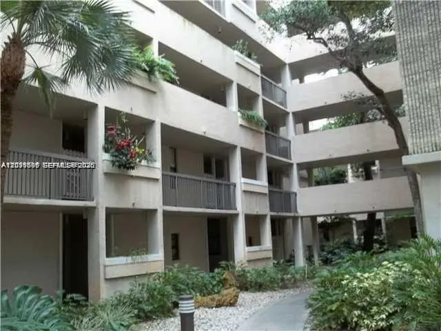 6800 Cypress Road #411, Plantation