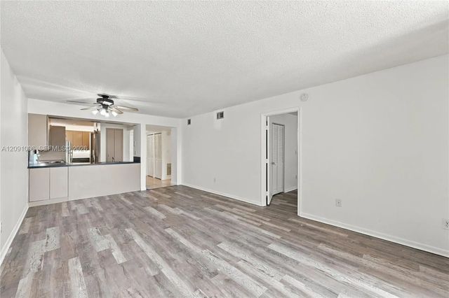 4 of 8 - 6800 Cypress Road #411, Plantation, FL
