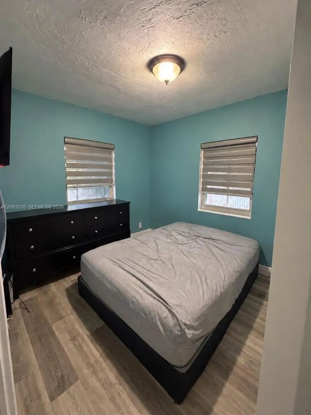4 of 15 - 2331 Mckinley Street, Hollywood, FL