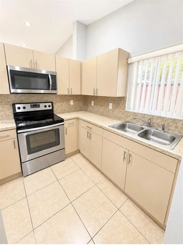 5 of 24 - 30233 Sw 161st Court, Homestead, FL