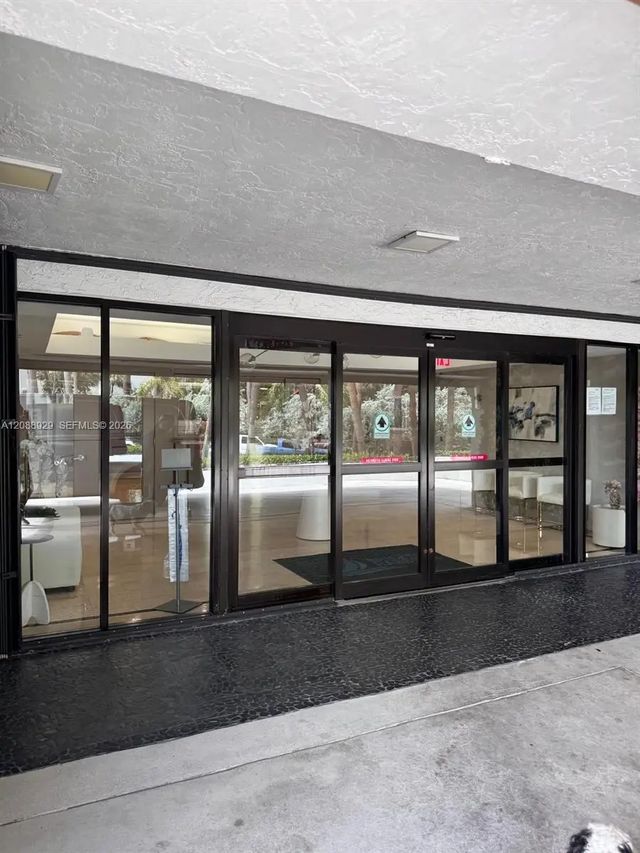 2 of 25 - 200 Se 15th Road #7d, Miami, FL
