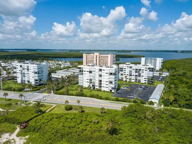 3 of 15 - 5163 N Hwy A1a, Fort Pierce, FL