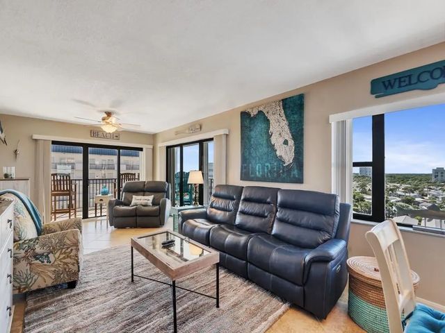 4 of 44 - 5163 N Hwy A1a #820, Hutchinson Island, FL