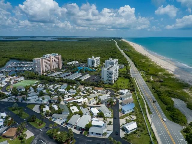 5 of 15 - 5163 N Hwy A1a, Fort Pierce, FL