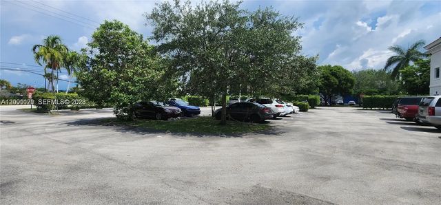 5 of 31 - 13190 Sw 134th Street #f2, Miami, FL