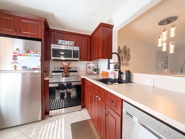 3 of 25 - 5750 Nw 64th Avenue #306, Tamarac, FL