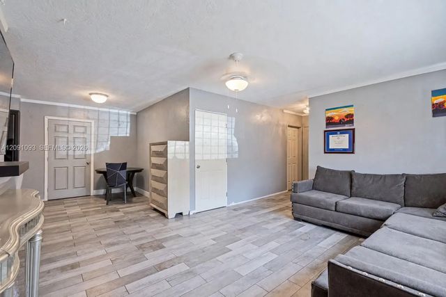 4 of 30 - 16935 Nw 38th Court, Miami Gardens, FL