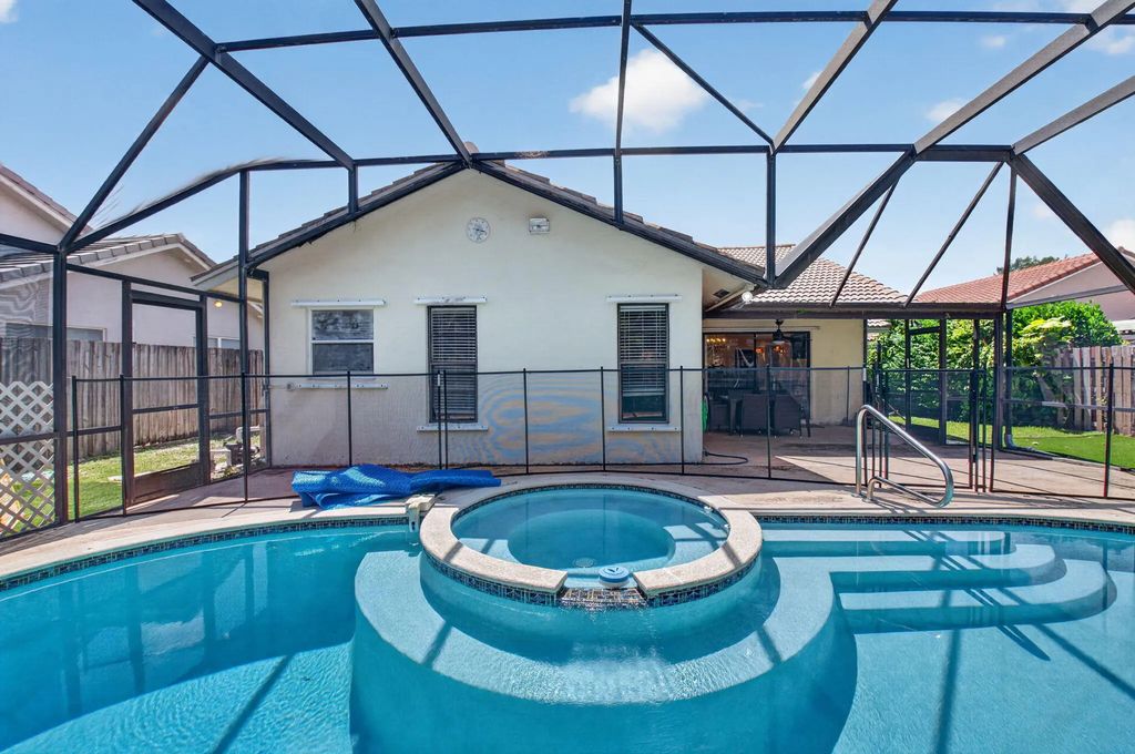 7523 Silver Woods Court, Boca Raton