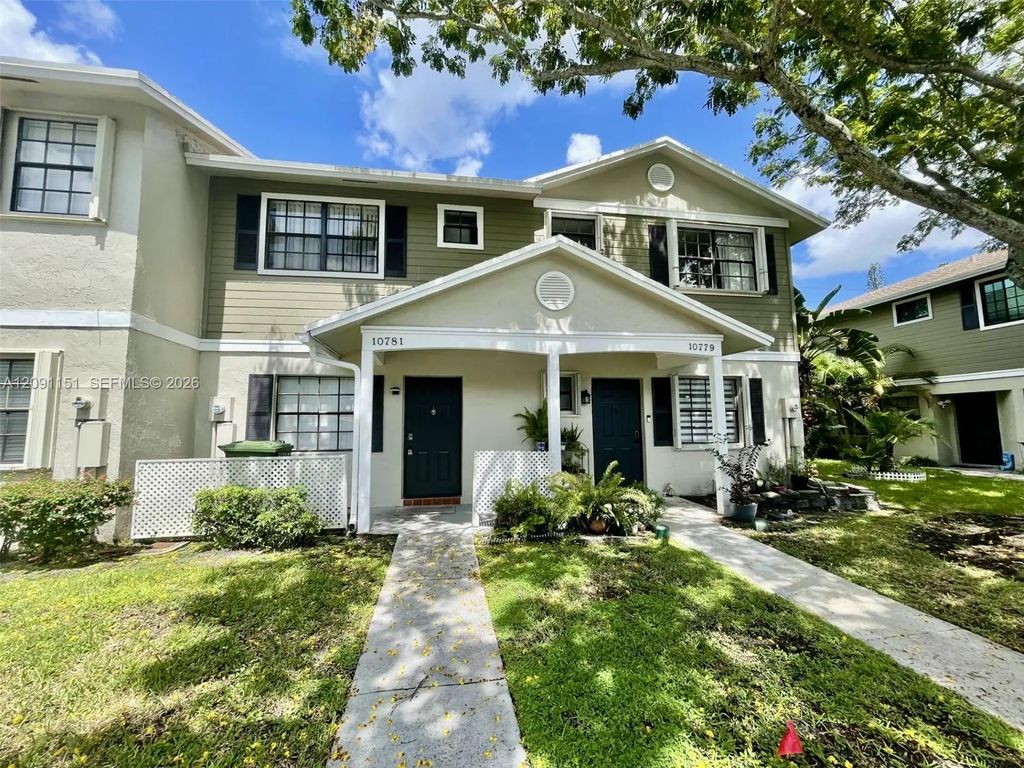 10781 Nw 11th Street #10781, Pembroke Pines