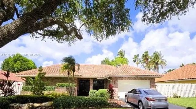 14481 Hickory Court, Davie