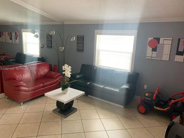 3 of 21 - 6940 W 25th Lane, Hialeah, FL