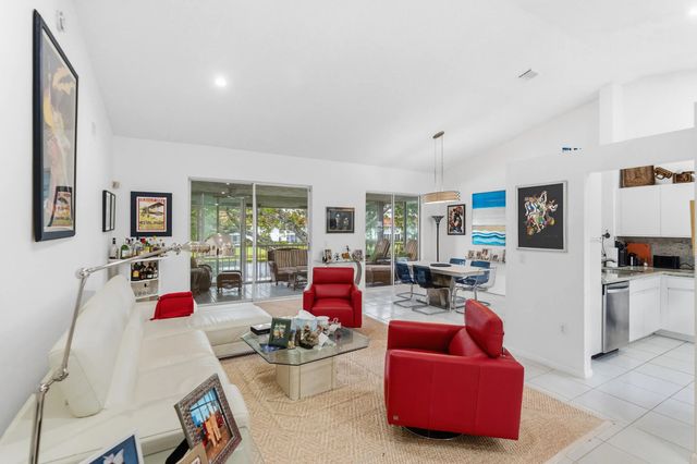 3 of 25 - 7336 Lake Meadow Way #202, Boynton Beach, FL