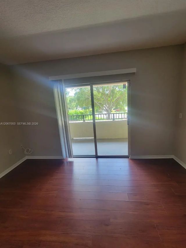 5 of 17 - N/A, North Lauderdale, FL