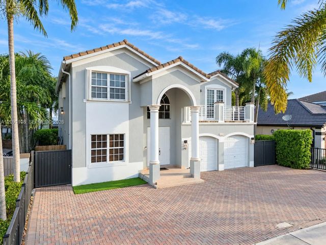 2 of 23 - 16481 Sw 58th Terrace, Miami, FL