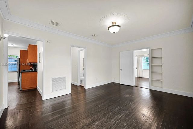 5 of 39 - 846 Jefferson Avenue #8, Miami Beach, FL