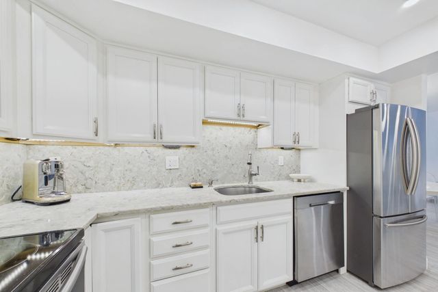 3 of 25 - 2860 S Ocean Boulevard #209, Palm Beach, FL