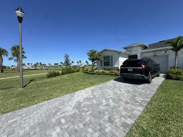 4 of 25 - 3688 Spanish Cedar Place, Fort Pierce, FL