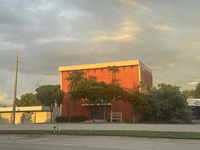 660 S Federal Highway, Pompano Beach