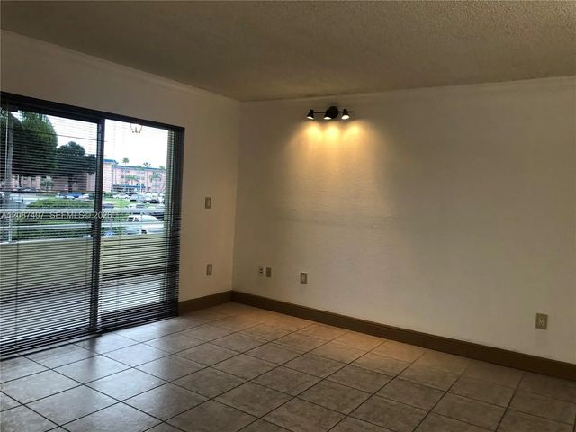 4 of 14 - 10755 Sw 108th Avenue #201, Miami, FL