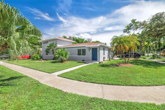 2 of 40 - 800 Ne 144th Street, North Miami, FL
