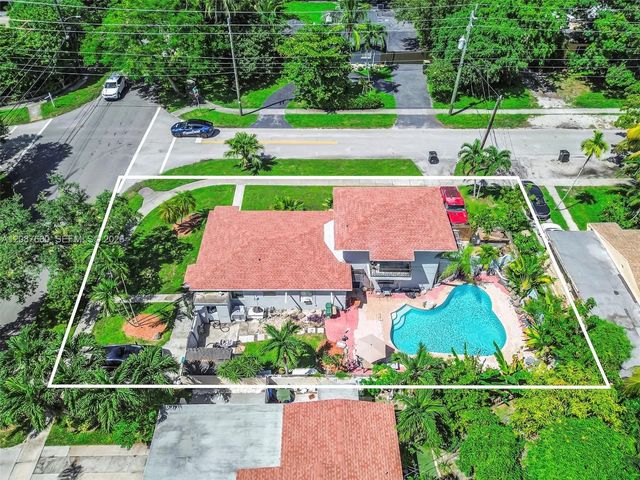 4 of 40 - 800 Ne 144th Street, North Miami, FL