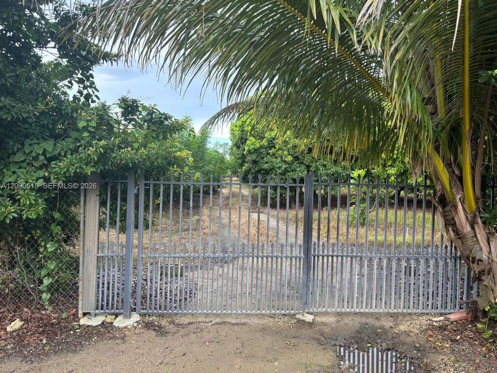 24350 Sw 182 Avenue, Homestead