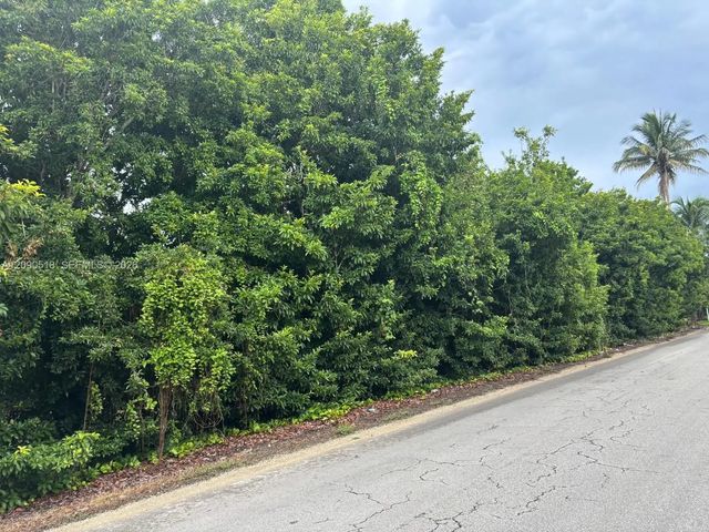 3 of 32 - 24350 Sw 182 Avenue, Homestead, FL