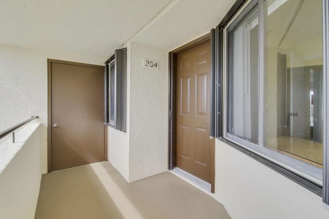 3 of 25 - 6981 Se Constitution Boulevard #204, Hobe Sound, FL