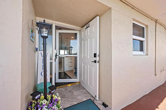2 of 39 - 1523 E Hillsboro Boulevard #835, Deerfield Beach, FL