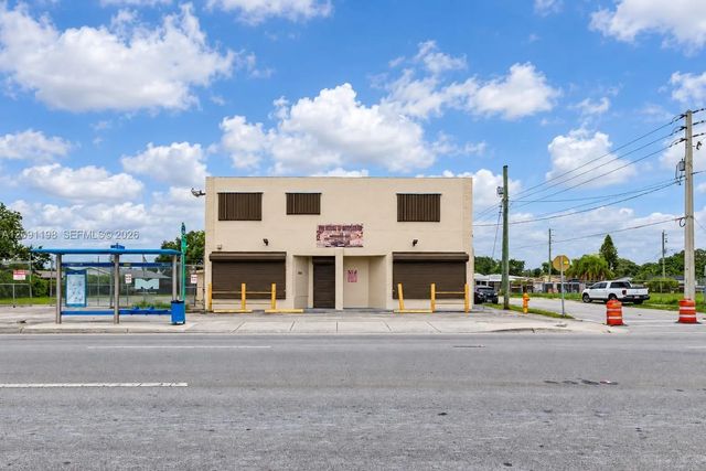 2401 Nw 79th Street, Miami
