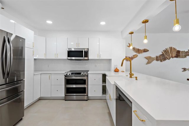 4 of 44 - 3500 Galt Ocean Drive #604, Fort Lauderdale, FL