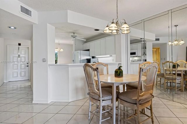 4 of 48 - 9587 Nw Weldon Circle #b203, Tamarac, FL
