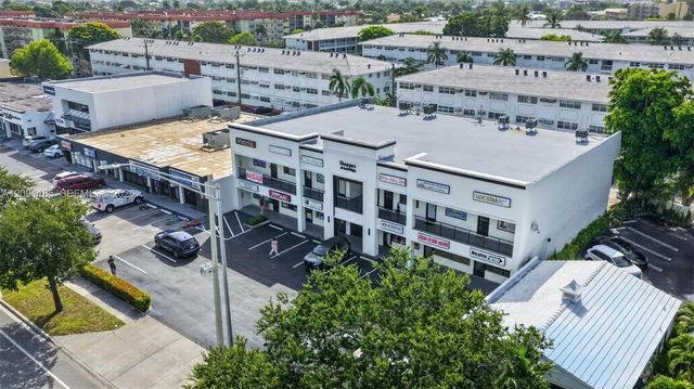 2 of 29 - 5130 N Federal Highway, Fort Lauderdale, FL