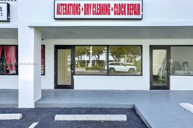 4 of 29 - 5130 N Federal Highway, Fort Lauderdale, FL