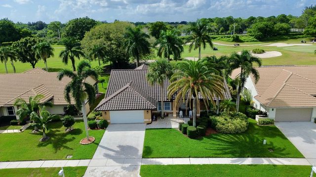 3 of 38 - 6001 Wedgewood Village Circle, Lake Worth, FL