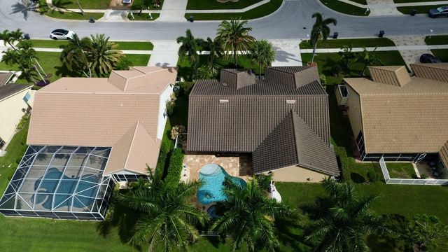 5 of 38 - 6001 Wedgewood Village Circle, Lake Worth, FL