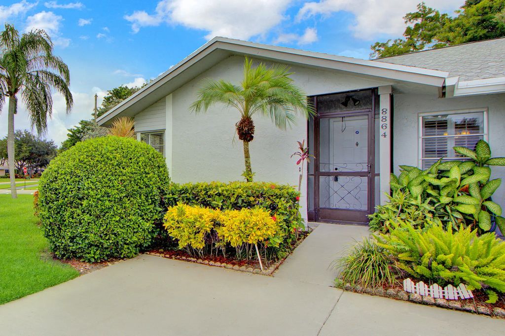 8864 Sunscape Lane, Boca Raton