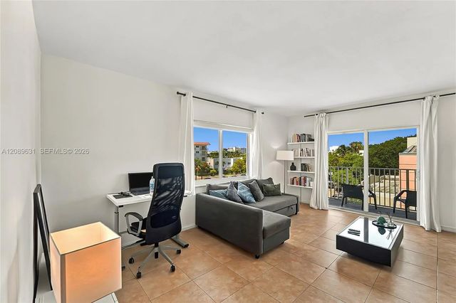 4 of 34 - 1420 Pennsylvania Avenue #403, Miami Beach, FL
