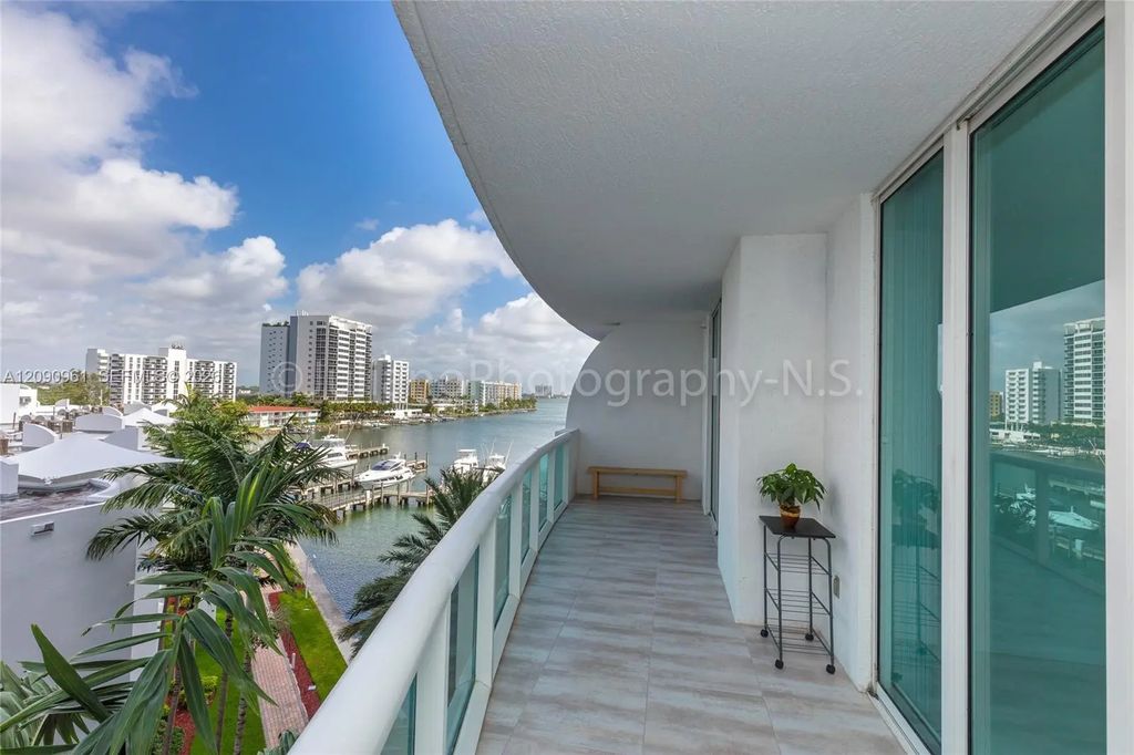 7910 Harbor Island Drive #507, North Bay Village