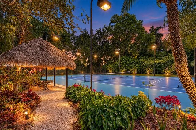 2 of 34 - 6915 Sw 101st Street, Pinecrest, FL