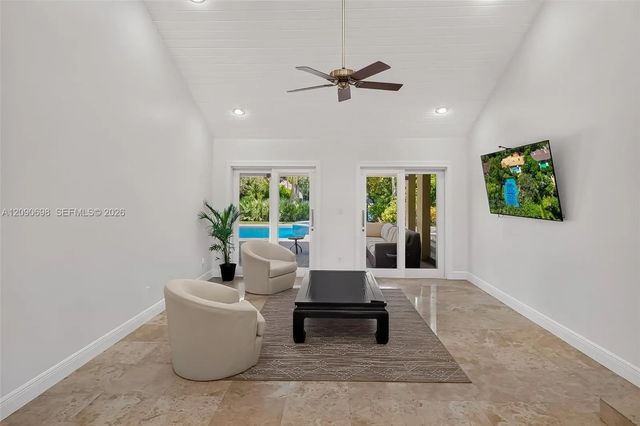 3 of 34 - 6915 Sw 101st Street, Pinecrest, FL