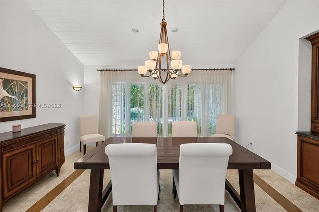 4 of 34 - 6915 Sw 101st Street, Pinecrest, FL