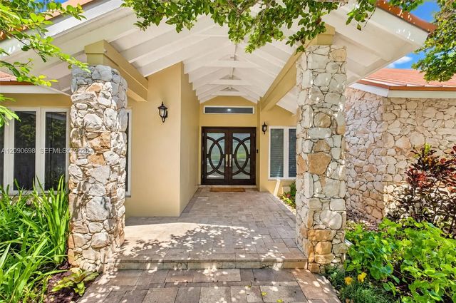 5 of 34 - 6915 Sw 101st Street, Pinecrest, FL