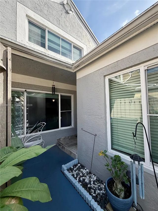 4 of 48 - 12355 Nw 15th Street #12355, Pembroke Pines, FL