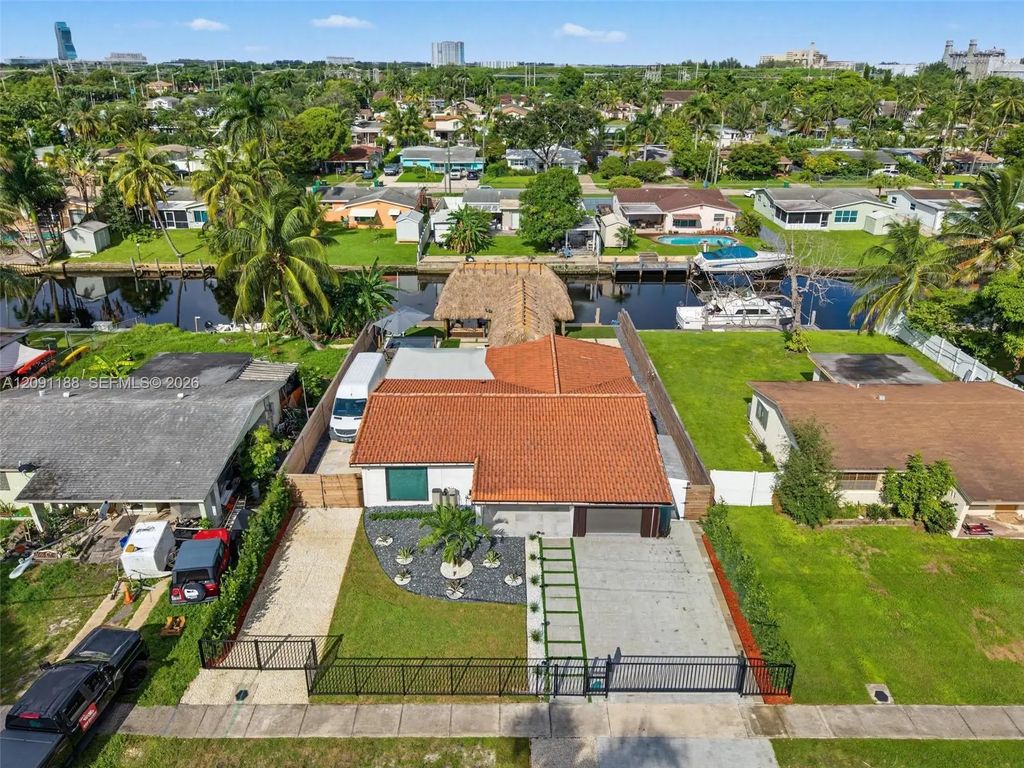 4611 Sw 34th Avenue, Dania Beach