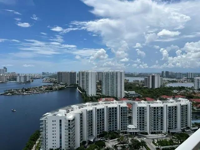 3 of 66 - 3330 Ne 190th Street #lph14, Aventura, FL